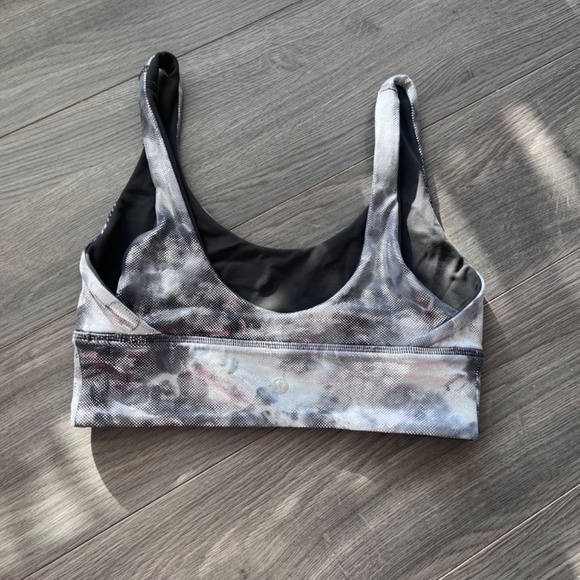 lululemon shine align reversible bra a/b cup size 6 grey - Picture 2 of 2